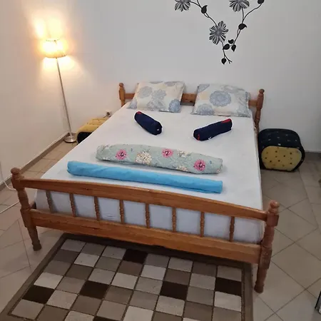 Apartment The Place! Varna