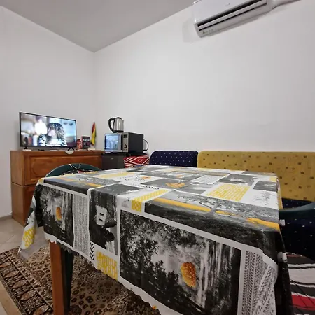 The Place! Apartment Varna